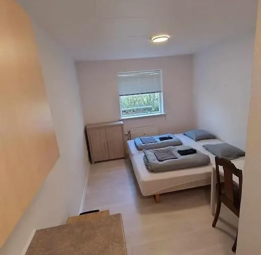 Lille Hyggelig Lejlighed No 12
